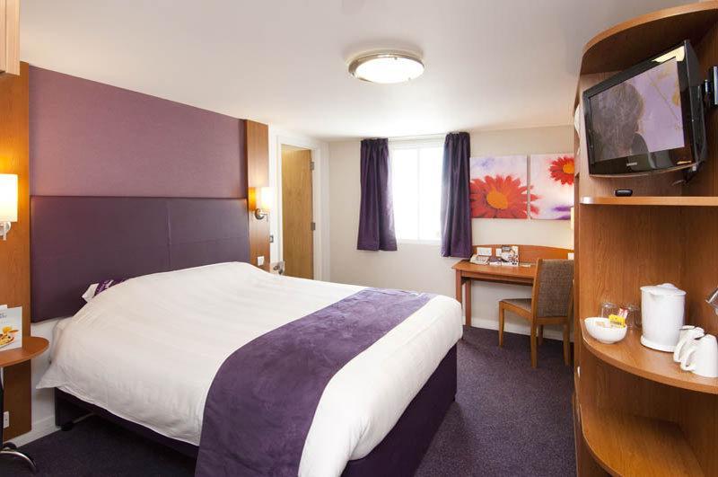 Premier Inn Burnley Extérieur photo